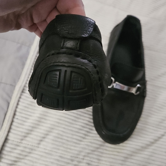 Cole Haan Men\'s Black Leather Loafers with Silver Accent Size 10.5